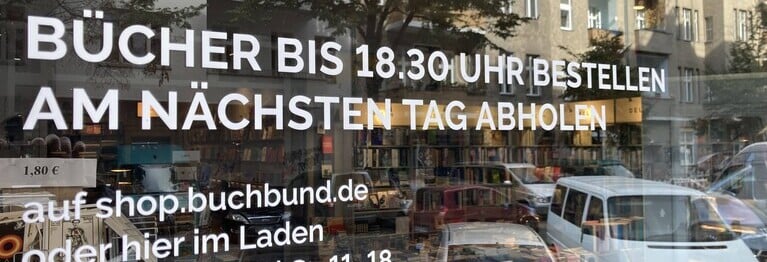 Wir nehmen Bestellungen auch gerne per E-Mail oder Telefon entgegen →