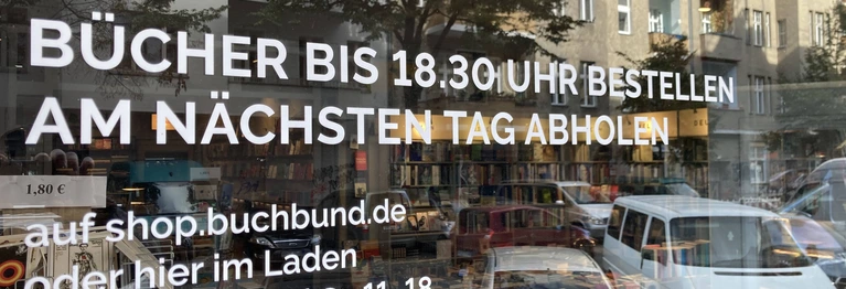 Wir nehmen Bestellungen auch gerne per E-Mail oder Telefon entgegen →