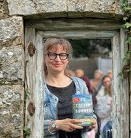 Autorenlesung mit Stephan Schäfer  Bernau liest ein Buch