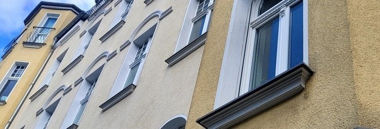 Bevor wir hoffentlich Pankebuch in gute Hände weitergeben, feiern wir mit euch unseren letzten Sommer. Tag für Tag empfangen wir euch mit offenen Armen! VELKOMMEN!