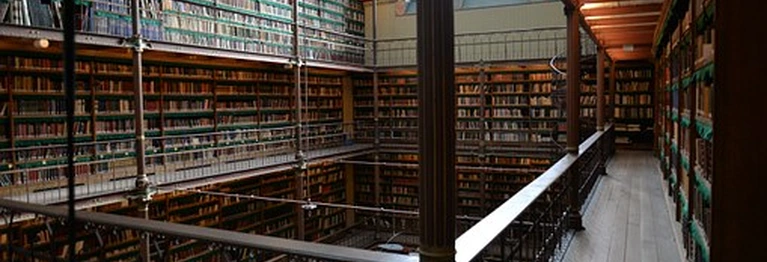 Wir empfehlen Kinder- und Jugendbücher, Romane, Krimis, Thriller, Bücher zu Politik und Gesellschaft sowie Gartenbücher, Reiseliteratur und vieles mehr.