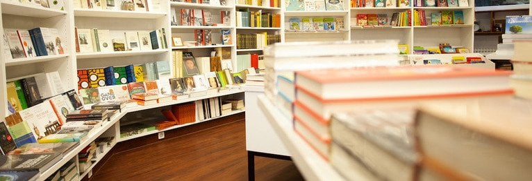 Herzlich Willkommen in unserer Buchhandlung! 