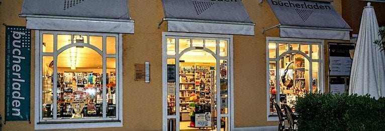 bücherladen - die Kulturtankstelle für alle! Bücher sind Überlebensmittel in schweren wie in leichten Zeiten!