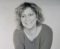 AUSVERKAUFT!   Katja Keweritsch liest aus "Das Flüstern der Marsch"