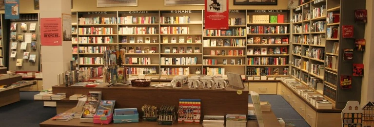 Bücherregale