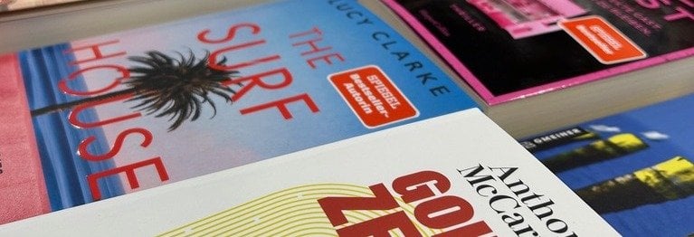 Wir besorgen dir jedes lieferbare Buch - und das meistens über Nacht
