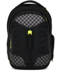 schwarzer Satch Match Schulrucksack mit  grauem Karo-Muster