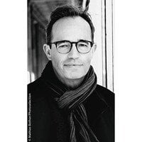 Übersetzen ist wie schreiben nur krasser: Lesung und Gespräch mit Stefan Moster