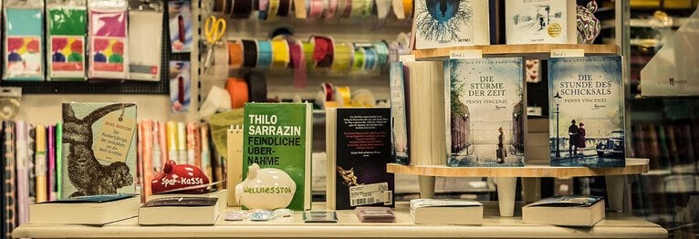 Herzlich Willkommen in unserer Buchhandlung! 