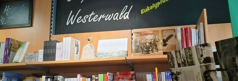 Westerwald-Ecke Vieles über Altenkirchen & den Westerwald.
Ob Postkarten, Wander- oder Fahrradkarten.
Lieblingsplätze oder Lieblingstassen.