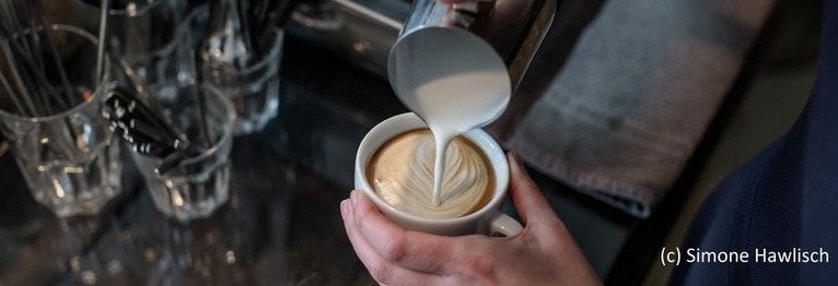 Café-Liebe Wir lieben guten Café - und unsere LaMarzocco Siebträgermaschine. Hier beginnt der Genuss!