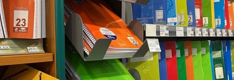 Wir haben alles für die Schule und kennen (fast) jeden Lehrerwunsch