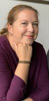 Ulrike Vögl liest aus Ihrem neuen Augschburg Krimi "Glei schebberts"