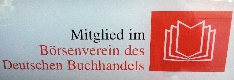 Wir heißen Sie herzlich willkommen !!! Es gibt drei Dinge, die man öffnen sollte :-).... Fallschirme, Herzen und Bücher... :-)... 
Bleiben Sie neugierig :-)...
Wir sind es auch :-)
Ihr Team vom Maxdorfer Buchladen