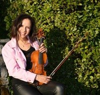Literatur trifft Stradivari - Natasha Korsakova