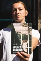Karina Papp liest aus "Zungenbrecher"