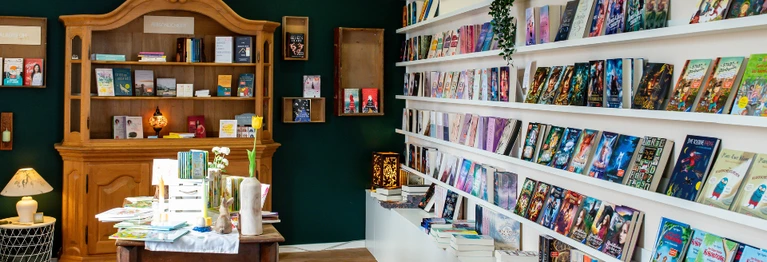 Buch nicht vorrätig? Online oder bei uns im Bücherstübchen bestellen und am nächsten Tag im Laden abholen, Mittwoch bis Freitag von 9 bis 12 Uhr und 15 bis 18 Uhr, Samstag 9-12 Uhr geöffnet.