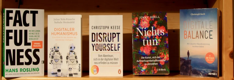 Foto: Bücher zu aktuellen Themen und Empfehlungen