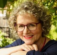 Stephanie Schuster