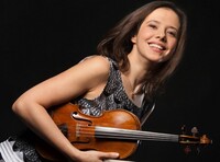 Sie sind wieder da! Natasha Korsakova, ihre Violine und Commissario di Bernardo.