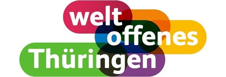 #thueringenweltoffen Wir stehen für ein weltoffenes Thüringen!
Unsere Überzeugung spiegelt sich auch in unserer Arbeit und unserem Sortiment wieder. Bücher öffnen nicht nur Tore zu Welten, sie bringen uns viel bei - Menschlichekeit, Empathie, Verständnis & mehr!